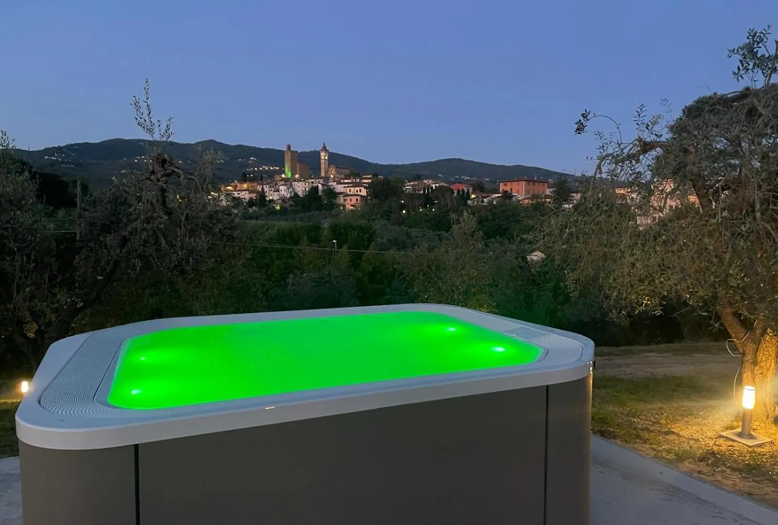 Alloggio Incantevole Con Piscina Vinci Сasa de vacaciones